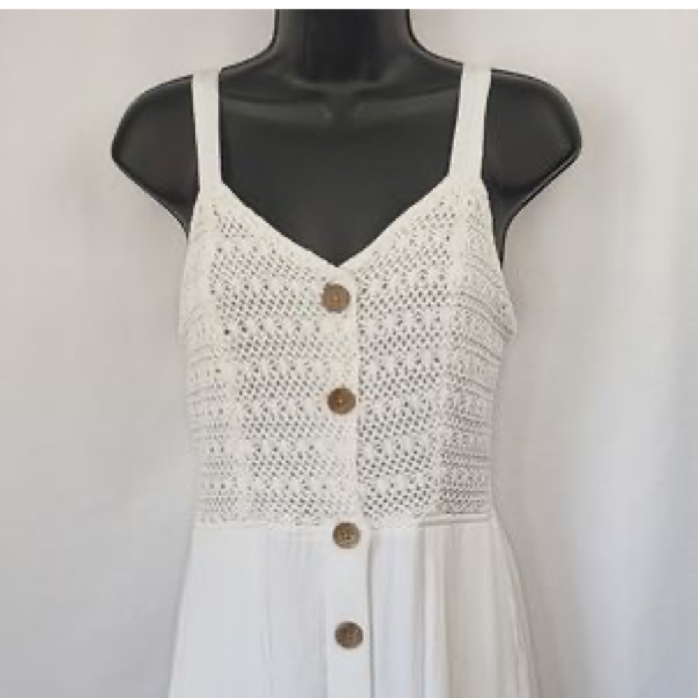 NWT Jessica Simpson Crocheted Cut Out Halter Top Dress - Picture 4 of 9